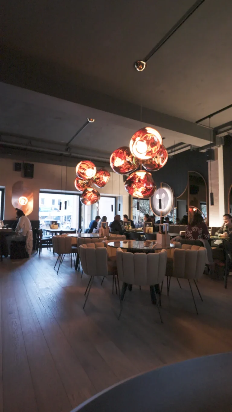 C1149.00_00_10_14.Standbild009